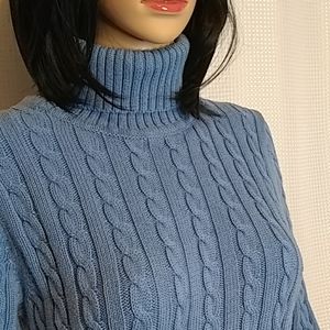 L.l.Bean chunky turtleneck cable knit sweater M
